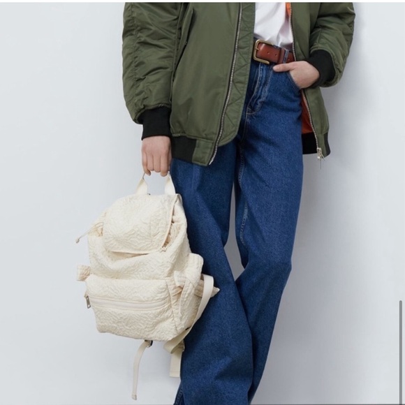 ZARA Gorgeous Ecru large JACQUARD BACKPACK sold out at stores 🔥🔥🔥 - Picture 2 of 7